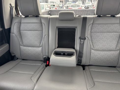 Used 2024 Toyota Tundra Limited image 15