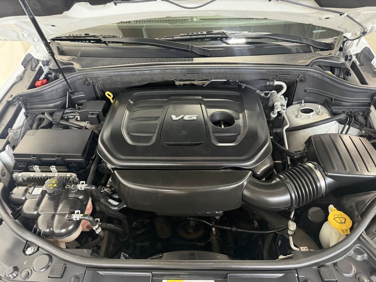 Used 2018 Dodge Durango GT AWD/4WD image 30