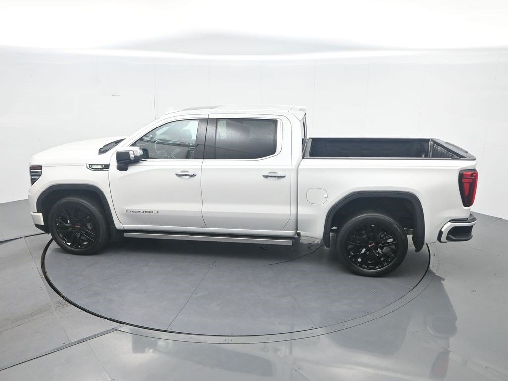 Used 2022 GMC Sierra 1500 Denali w/ Denali Reserve Package RWD image 30