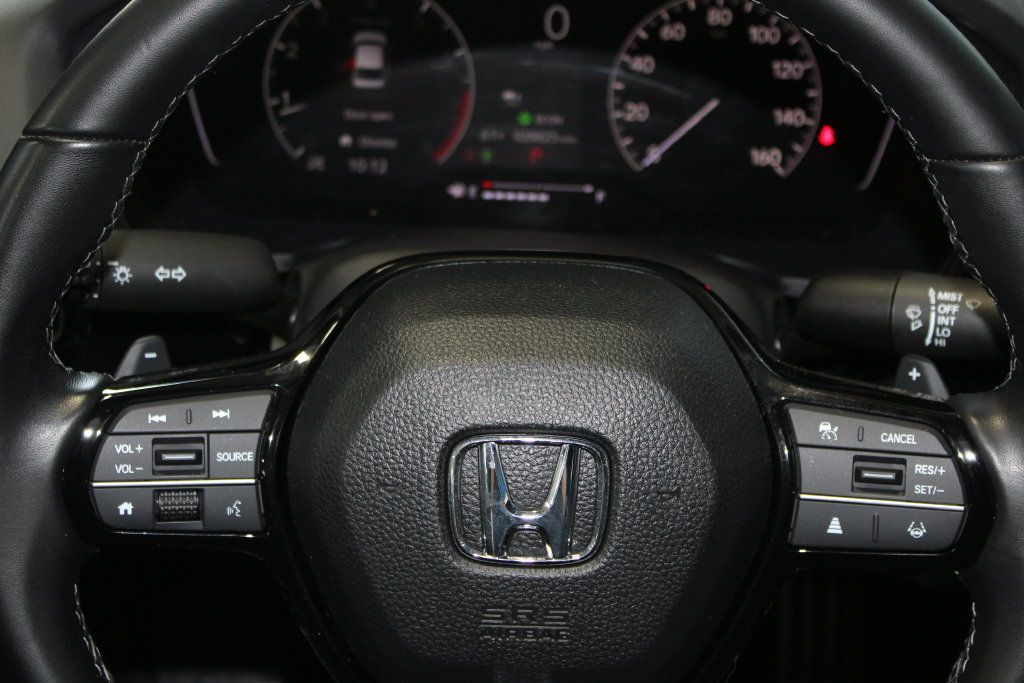 Used 2023 Honda Civic Sport image 13