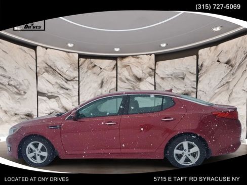 Used 2015 Kia Optima LX FWD image 9