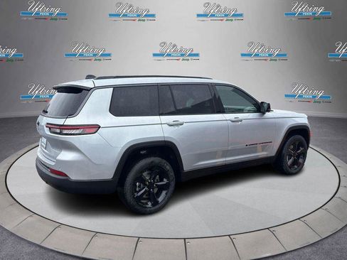 New 2026 Jeep Grand Cherokee L Limited AWD/4WD image 3
