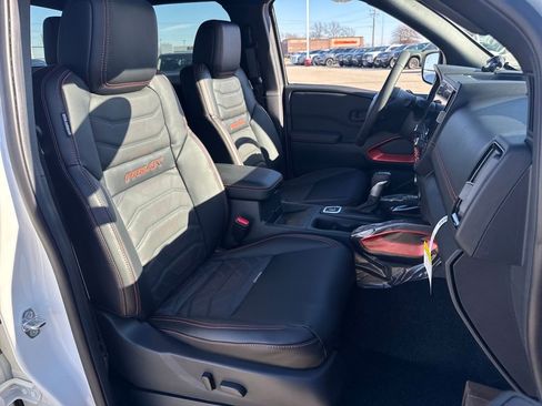 New 2026 Nissan Frontier PRO-4X w/ Pro Premium Package image 12