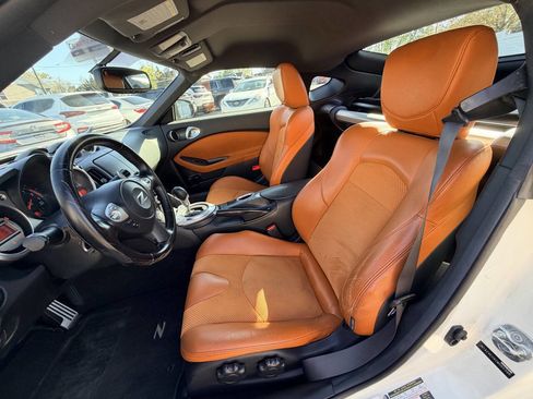 Used 2012 Nissan 370Z Touring RWD image 23