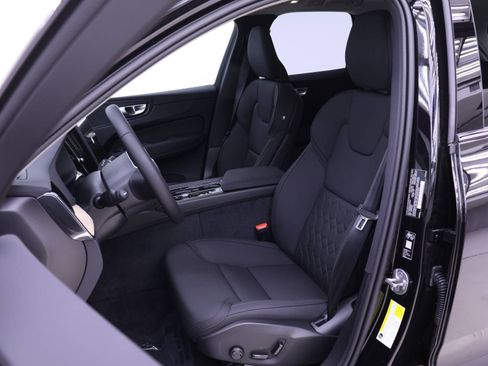 New 2026 Volvo XC60 B5 Plus w/ Protection Package Premier image 7
