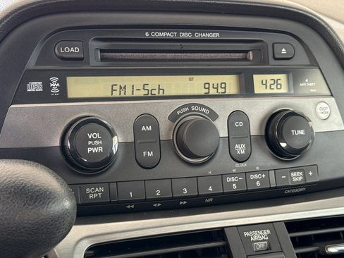 Used 2005 Honda Odyssey EX image 16