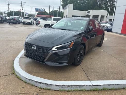 New 2026 Nissan Altima 2.5 SV w/ SV Special Edition Package FWD image 3