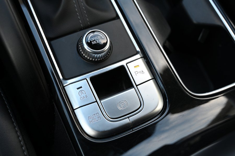 Used 2025 Kia Telluride S FWD image 34