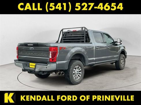 Used 2022 Ford F250 Lariat w/ Lariat Value Package image 5
