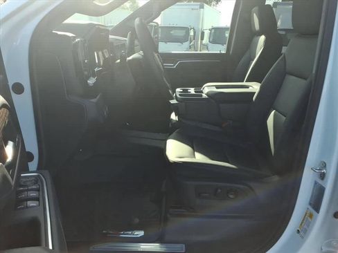 New 2026 Chevrolet Silverado 3500 LT w/ All Star Edition AWD/4WD image 16