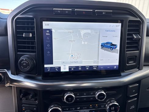 Used 2021 Ford F150 Lariat image 34