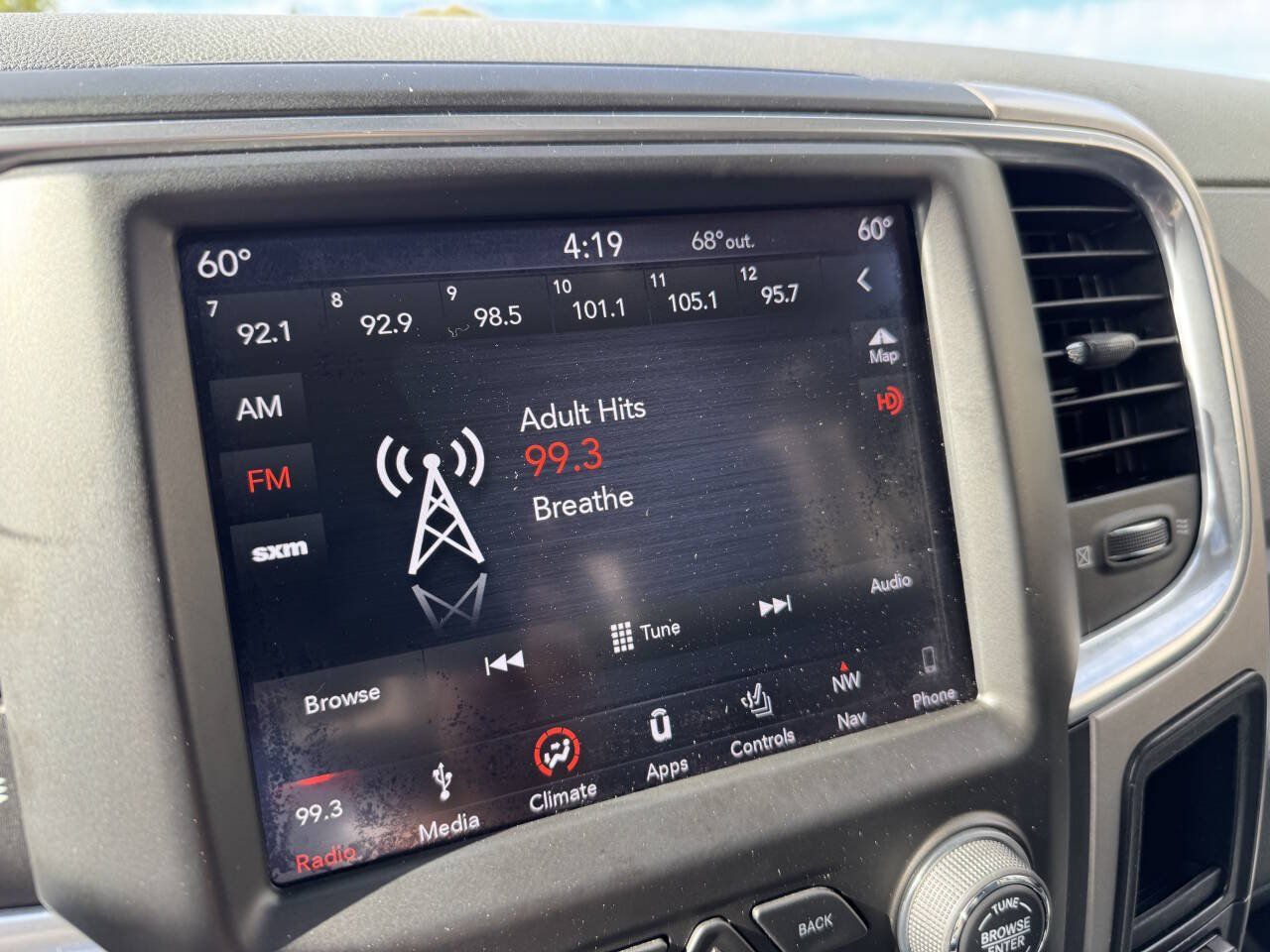 Used 2019 RAM 1500 Warlock AWD/4WD image 11