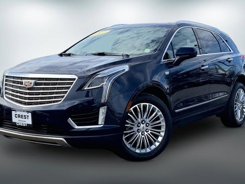 Used 2017 Cadillac XT5 Platinum w/ Driver Assist Package image 12