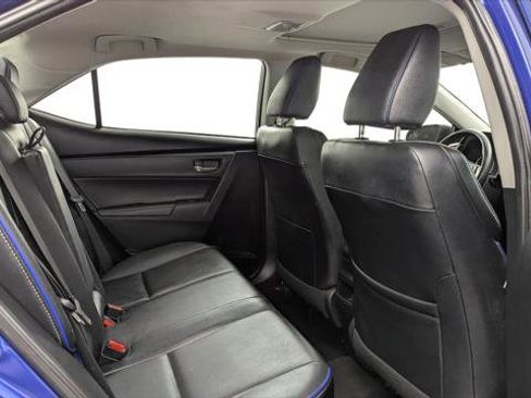 Used 2018 Toyota Corolla XSE FWD image 18