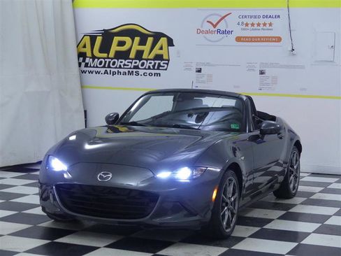 Used 2019 MAZDA MX-5 Miata Grand Touring image 5