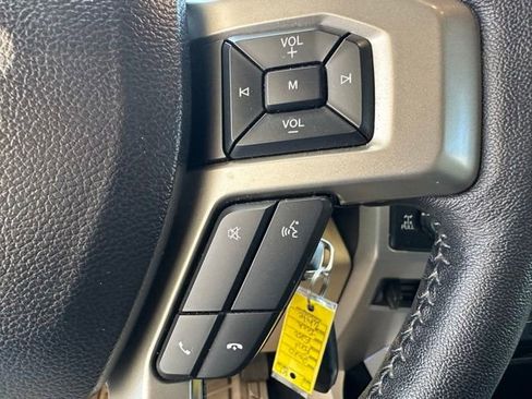 Certified 2020 Ford F250 Lariat w/ Lariat Value Package image 22