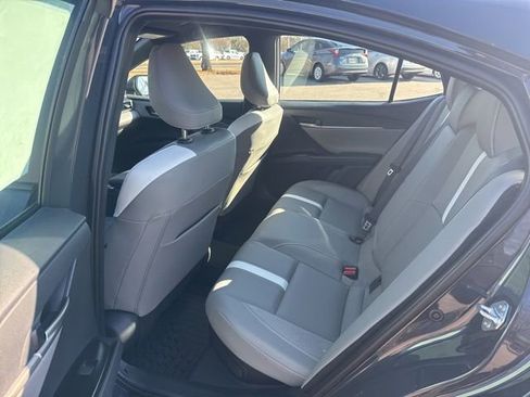 Used 2025 Toyota Camry SE image 16