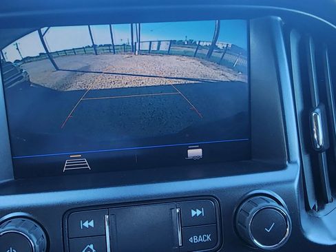 Used 2022 Chevrolet Colorado LT w/ LT Convenience Package image 20