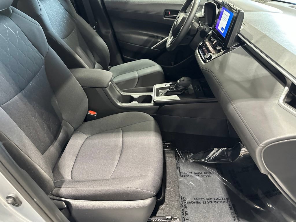 Certified 2026 Toyota Corolla Cross LE AWD/4WD image 17