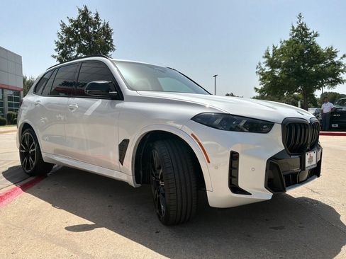 Used 2025 BMW X5 M60i AWD/4WD image 4