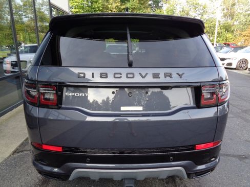 Used 2025 Land Rover Discovery Sport S image 6