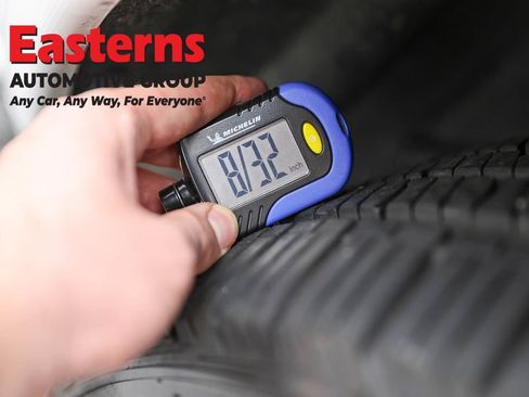Used 2024 Dodge Durango GT RWD image 27