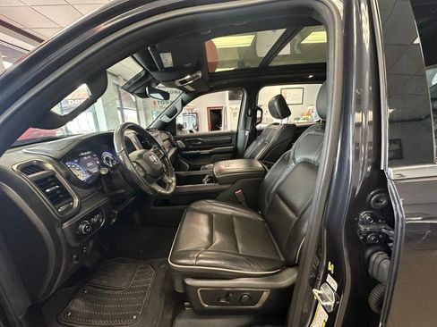 Used 2019 RAM 1500 Limited image 15