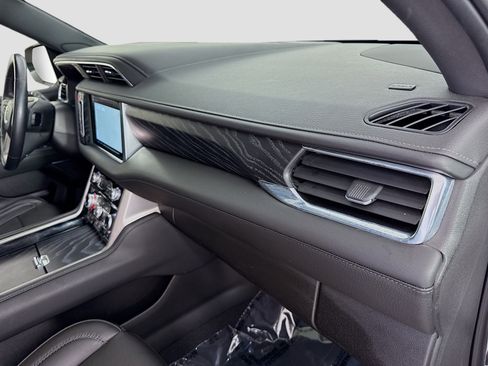 Used 2022 GMC Yukon Denali image 32