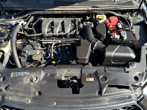 Used 2016 Ford Taurus Police Interceptor AWD image 22