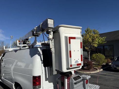 Used 2012 Ford E-350 and Econoline 350 Super Duty w/ PWR Group image 31