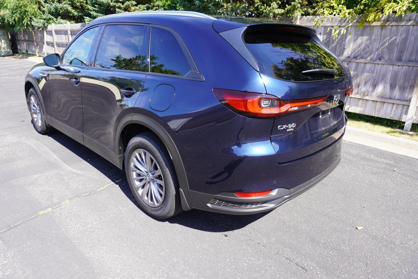 Used 2025 MAZDA CX-90 3.3 Turbo w/ Preferred Package AWD/4WD image 8