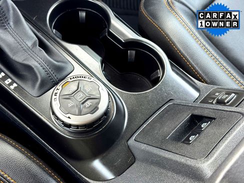 Used 2023 Ford Bronco Badlands w/ Sasquatch Package image 22