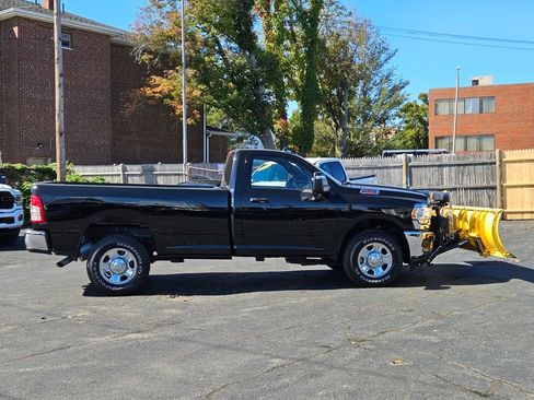 New 2024 RAM 2500 Tradesman w/ Chrome Appearance Group image 6