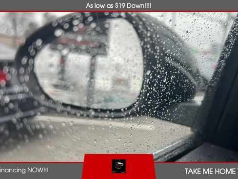 Used 2018 Alfa Romeo Giulia image 21