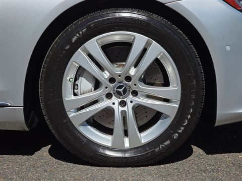 Used 2018 Mercedes-Benz S 450 Sedan image 40