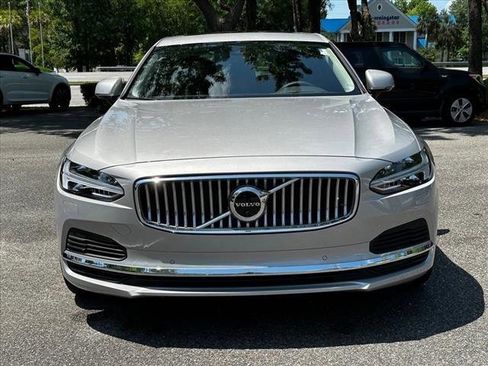 New 2024 Volvo S90 T8 Ultimate w/ Lounge Package image 20