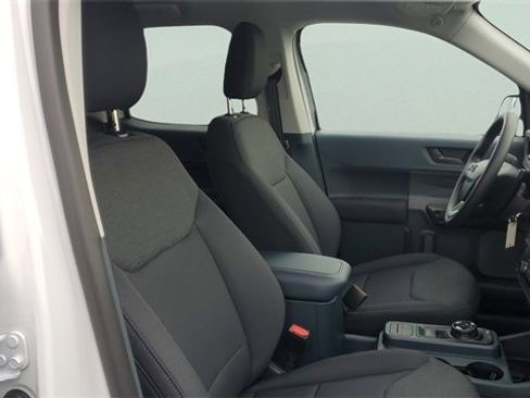 New 2025 Ford Maverick XL image 16