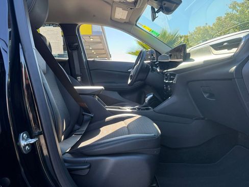 Used 2025 Buick Encore GX Preferred image 24