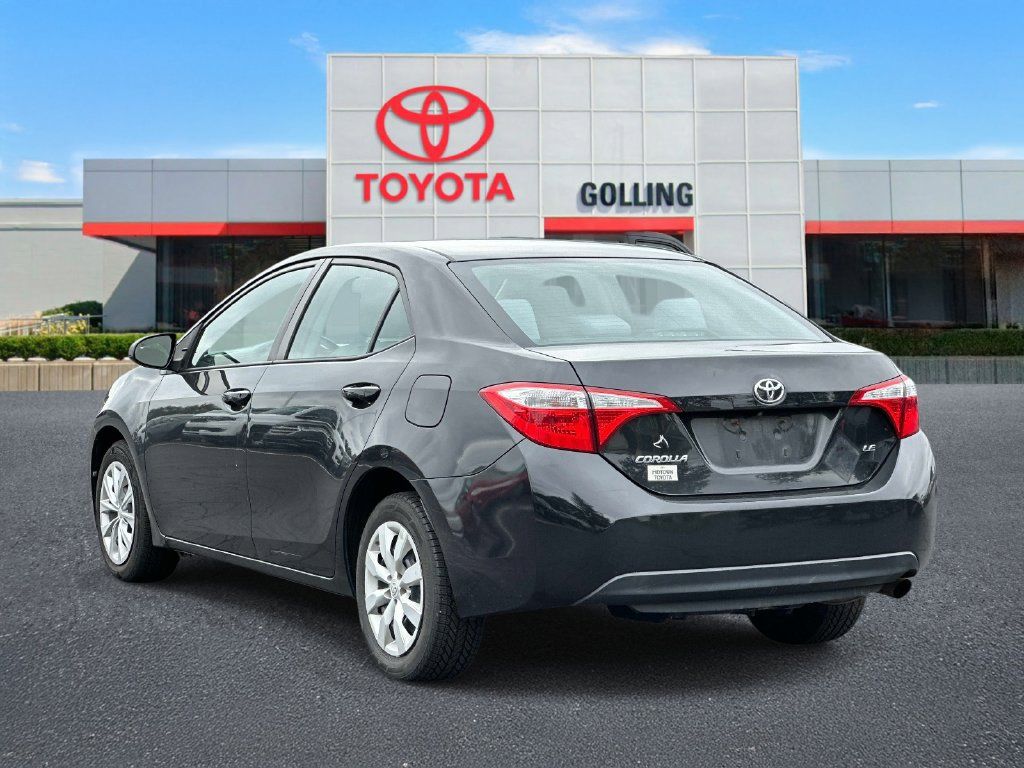 Used 2015 Toyota Corolla LE FWD image 4