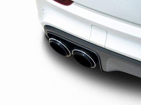 Used 2021 Porsche Cayenne Turbo image 13