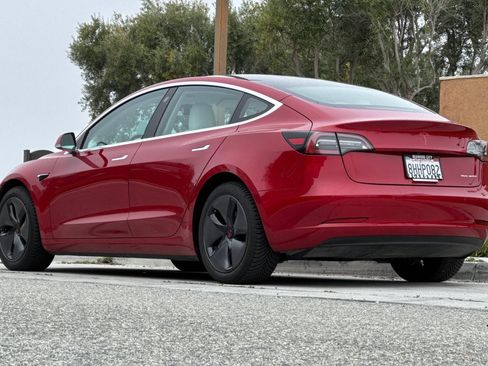 Used 2018 Tesla Model 3 Long Range AWD/4WD image 6
