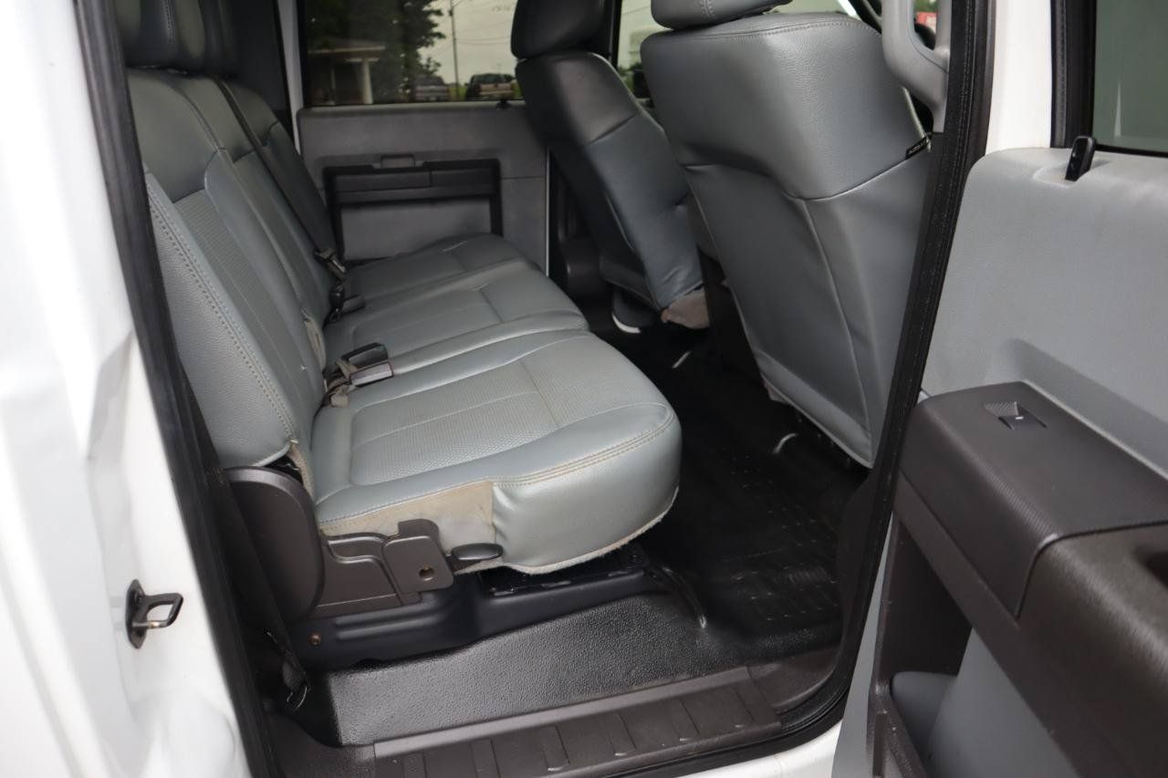 Used 2015 Ford F550 4x4 Crew Cab Super Duty image 15