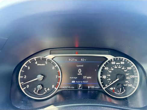 Used 2020 Nissan Altima 2.5 SV FWD image 14