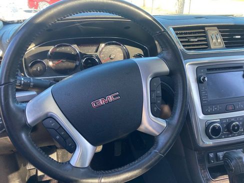 Used 2016 GMC Acadia SLT w/ Open Road Package AWD/4WD image 3