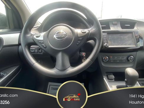 Used 2019 Nissan Sentra S FWD image 15