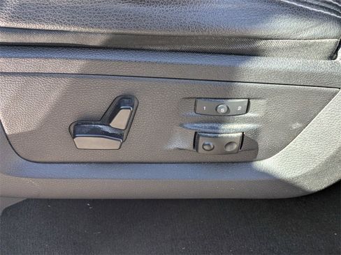 Used 2016 RAM 1500 Laramie w/ Convenience Group image 21