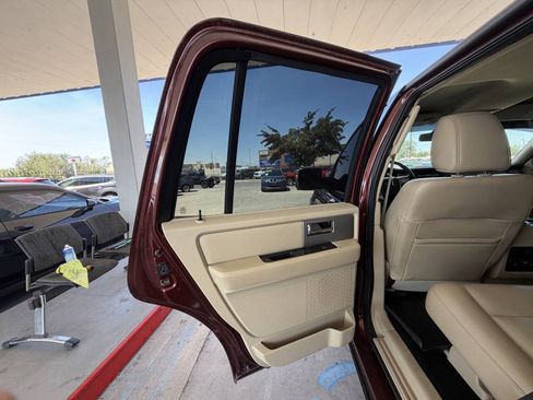 Used 2015 Ford Expedition Limited AWD/4WD image 13