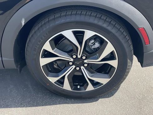 New 2026 Ford Mustang Mach-E Select RWD image 33