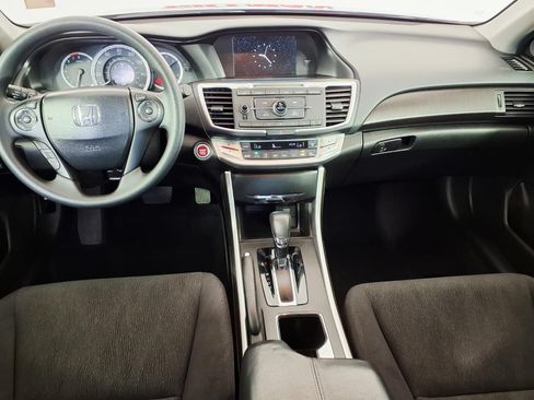 Used 2014 Honda Accord EX image 11