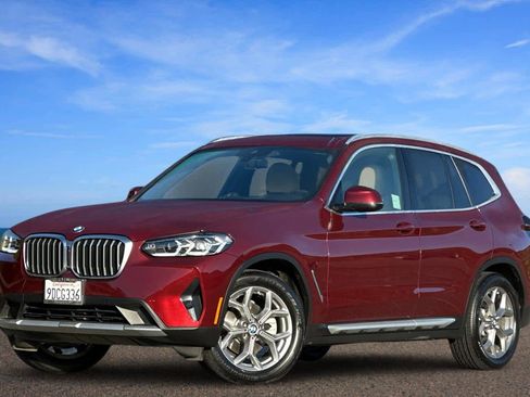 Certified 2023 BMW X3 xDrive30i w/ Premium Package image 1